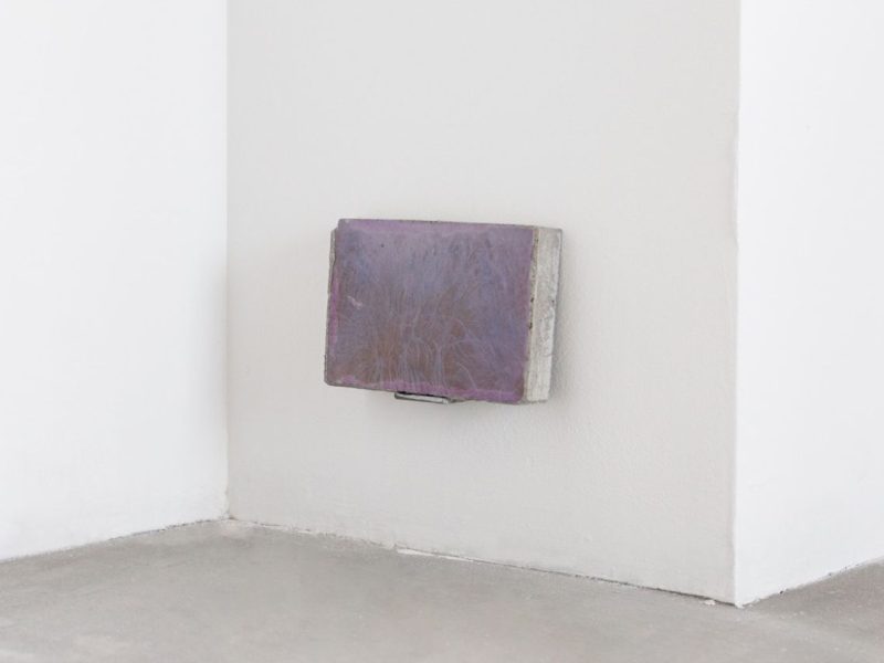 Lorena Bucur | Resto poco, torno presto